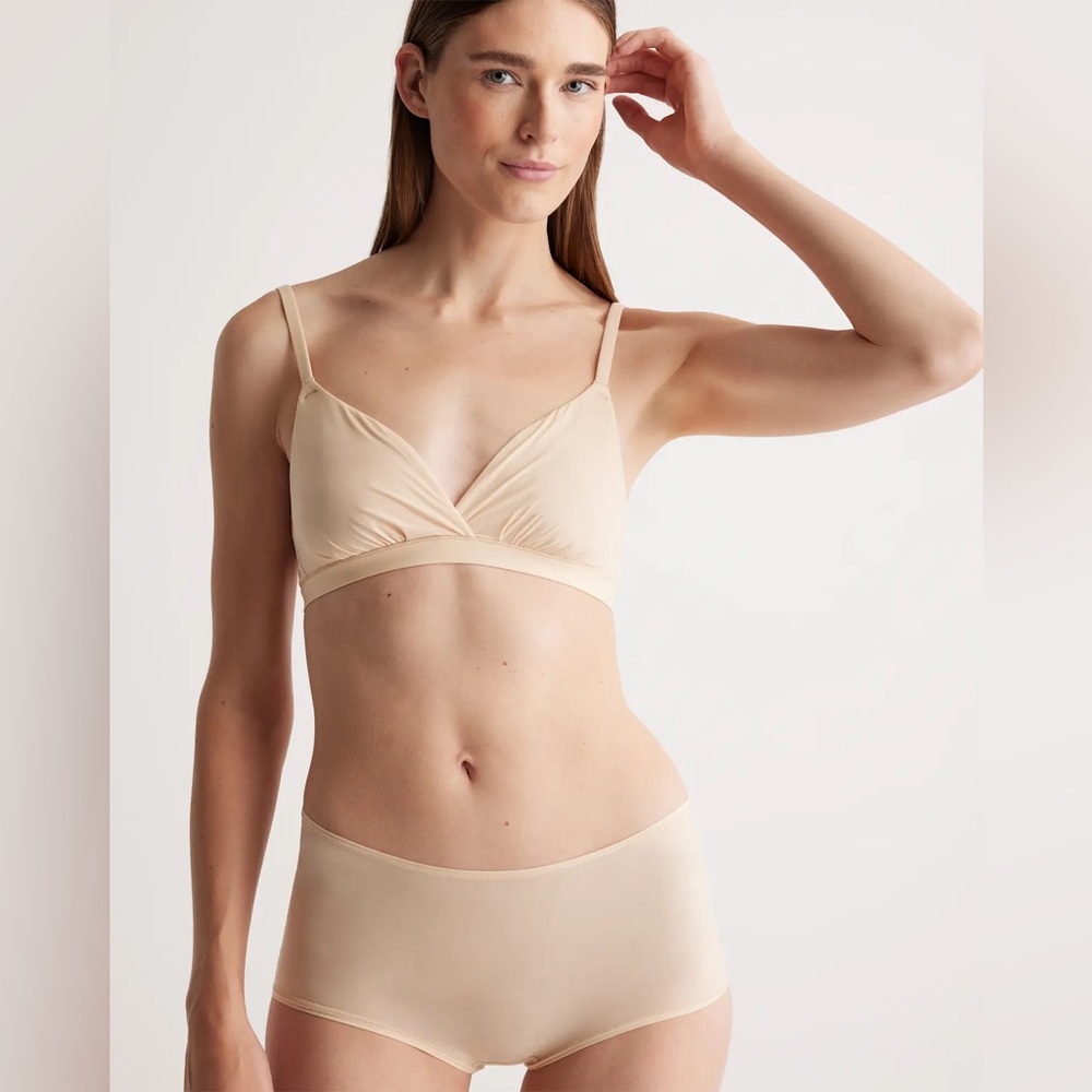 Quince Second Skin Nude Wireless V-Neck Triangle Bralette - Picture 2 of 8